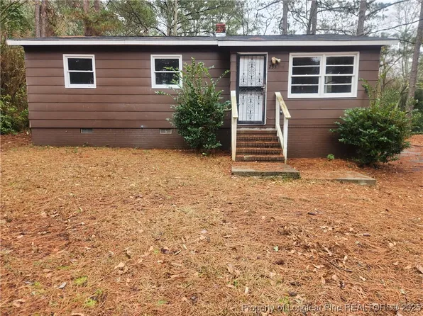 233 Pennsylvania Ave, Fayetteville, NC 28301