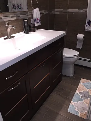 Rented by Metroline Realty | media 35