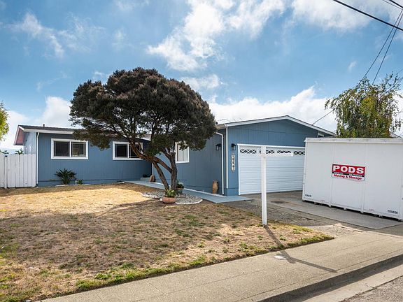 2nd image of 1071 Manzanita Dr