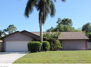 212 Erie Dr, Naples, FL 34110