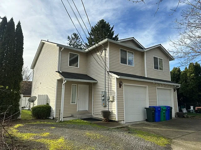 3 bed, 2.5 bath, 1300 sqft, $2,350 — Photo 1