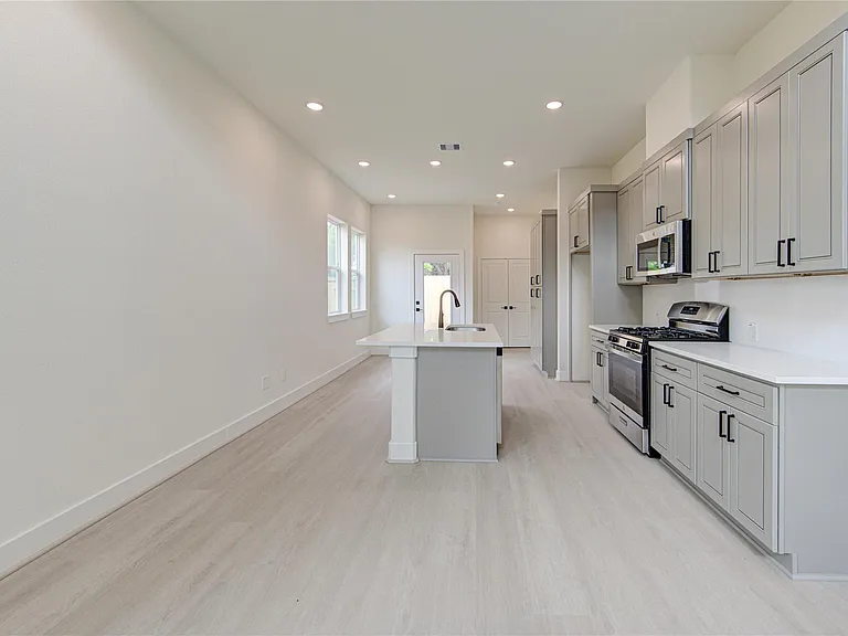 4336 Avron Dr #A — Photo 11