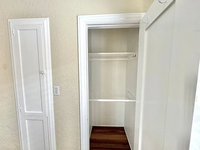 4480 Oregon St — Photo 13