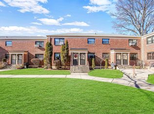 219-49 74th Ave #427A2, Queens, NY 11364