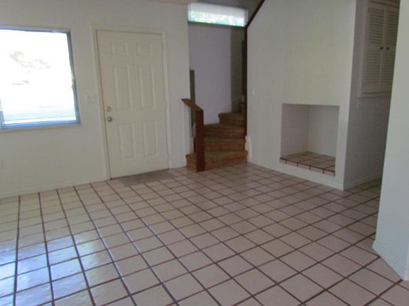 5th image of 1106 South Blvd