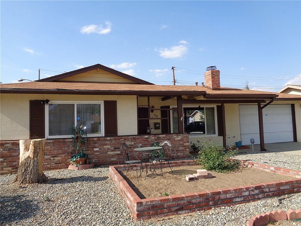 1st image of 702 Vista Del Monte