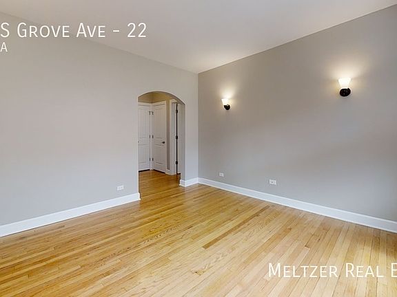 4th image of 1919 S Grove Ave #22