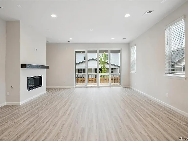 Great Room with Fire Place and Mantle