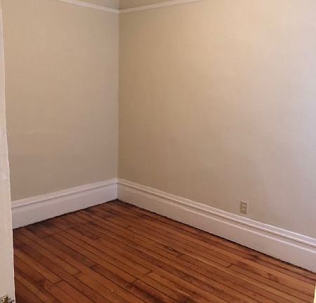5th image of 2230 Bryant St APT 14