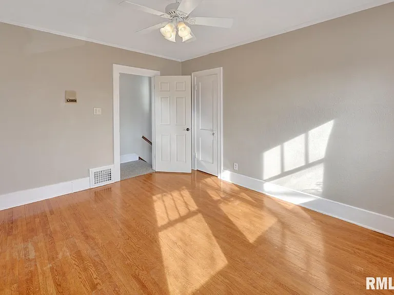 2601 W Kenwood Ave — Photo 17