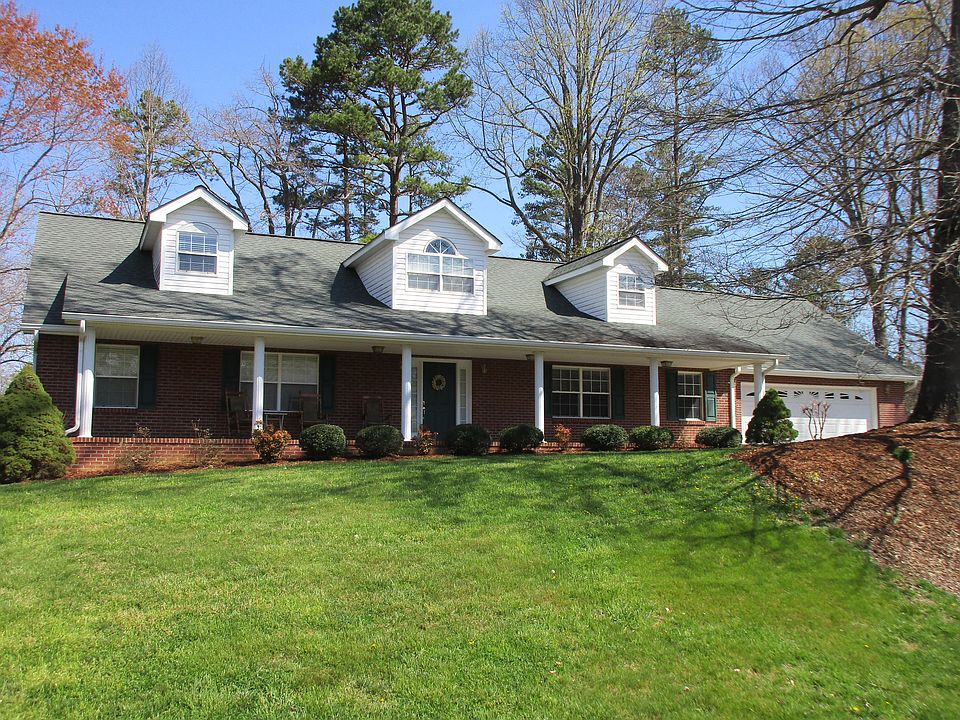 1st image of 108 Victor Dr