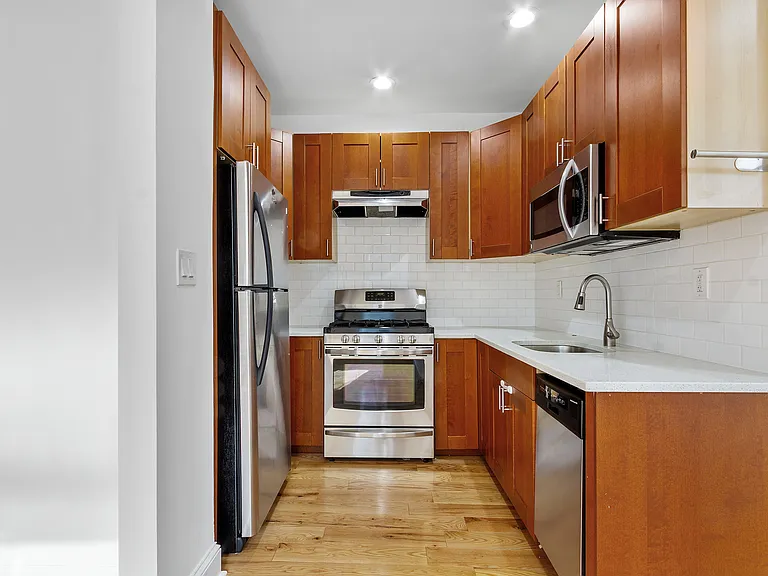 7807 Ridge Blvd #2 — Photo 7