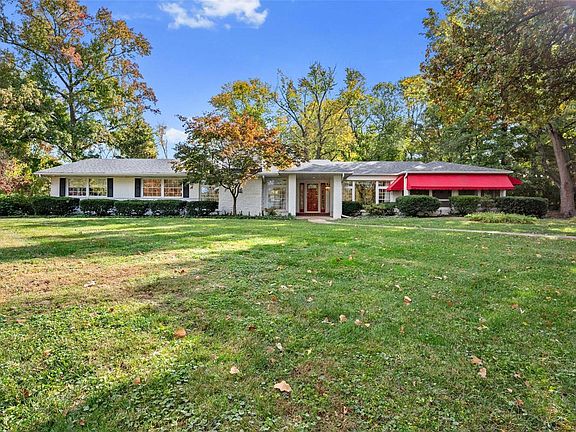 2nd image of 23 Clayton Downs Ln