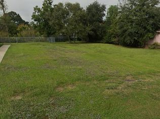 1415 W Procter St, Port Arthur, TX 77640