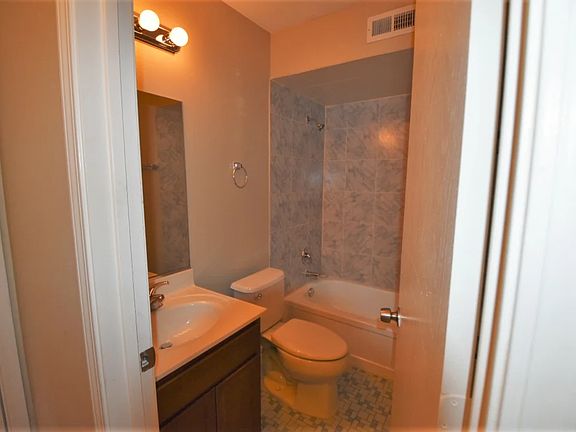 5th image of 605 Cochise Cir #1