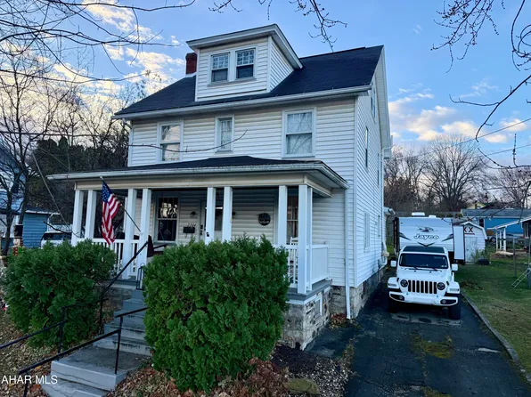 2204-06 E Hudson Ave, Altoona, PA 16602