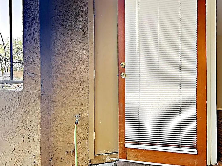 18811 N 19th Ave #1002 — Photo 12