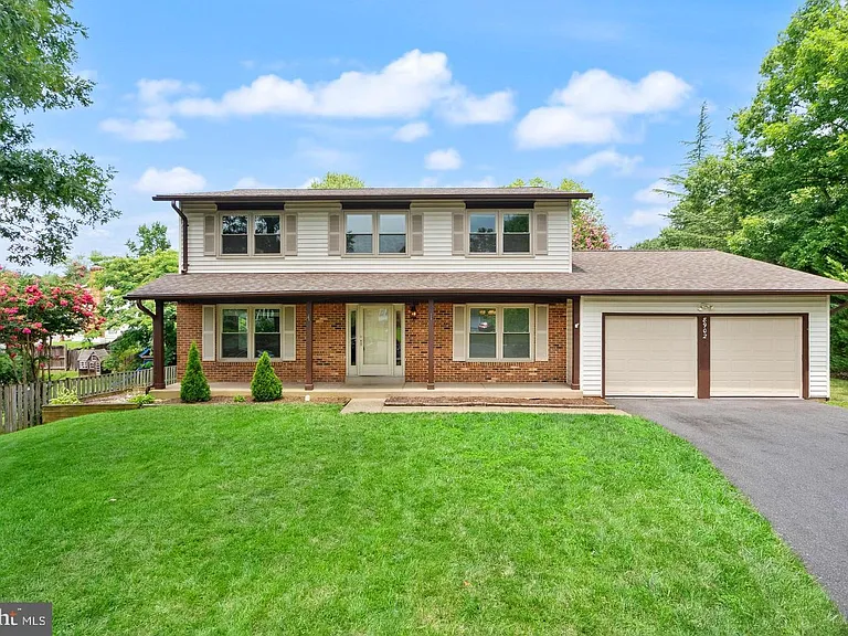 8902 Huxley Ct — Photo 28