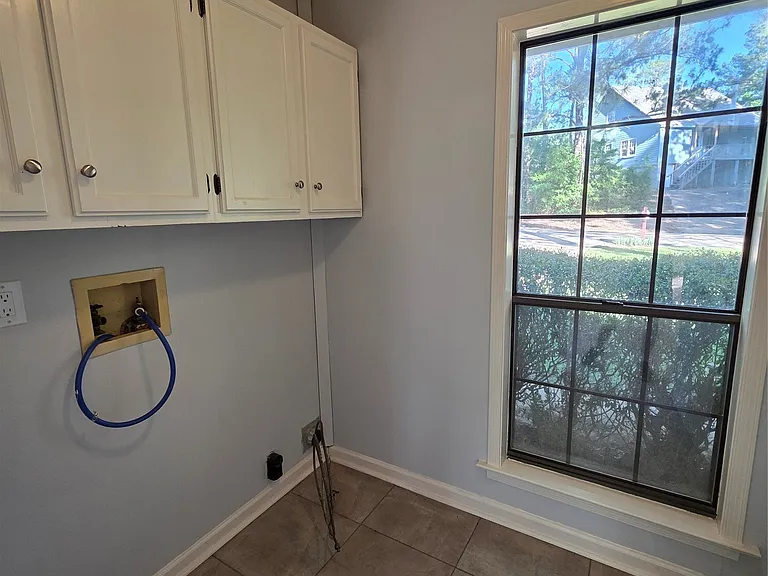 6225 Whitewater Ct — Photo 5