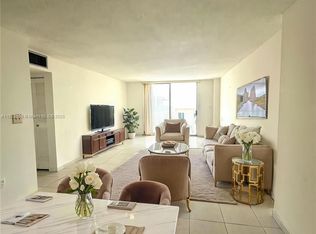 4675 W 18th Ct APT 801, Hialeah, FL 33012