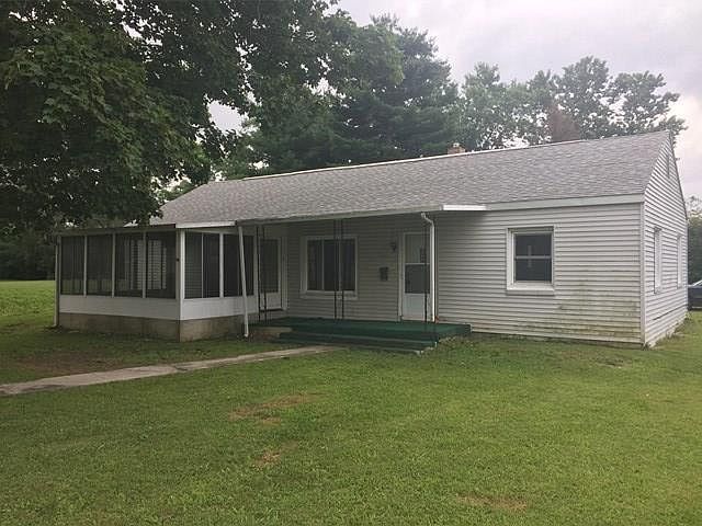 1st image of 1041 Woodrow Ave