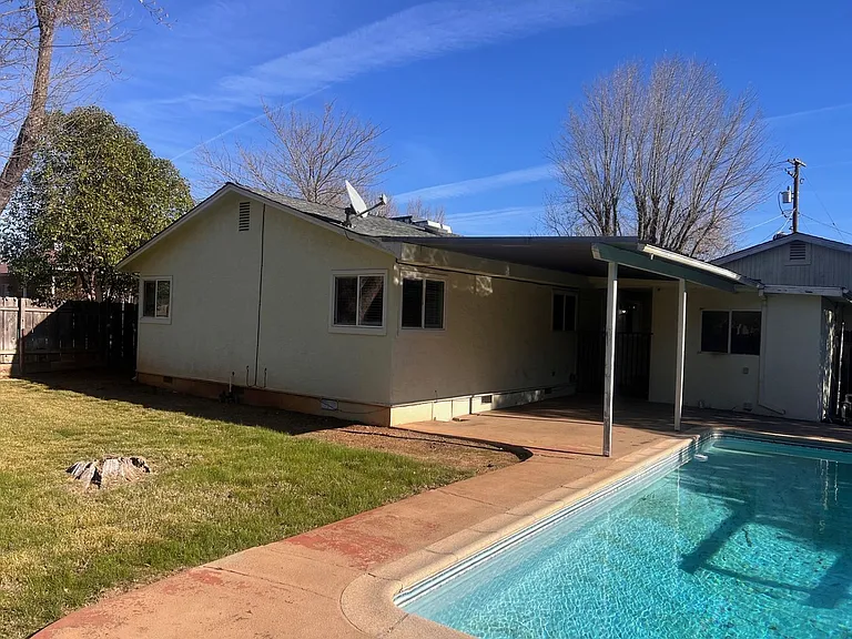 2910 Blue View St — Photo 15