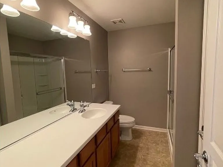 1403 Crimson Ln — Photo 11