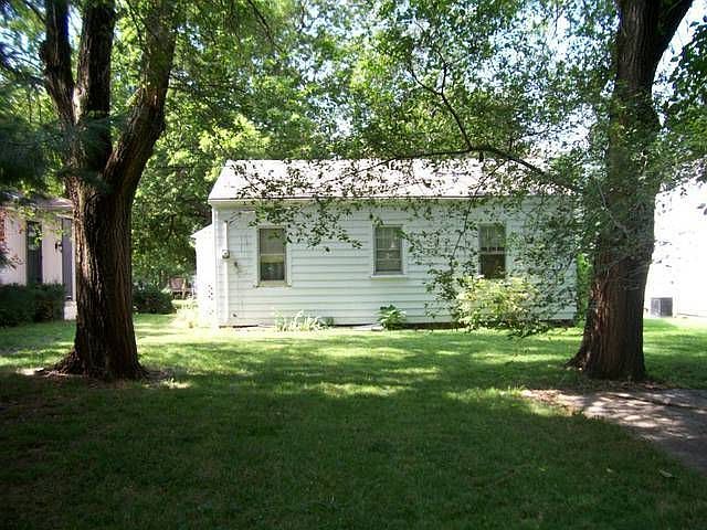 2nd image of 516 N 18th St
