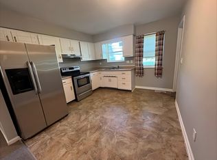 1037 Windsor Rd, Terre Haute, IN 47802