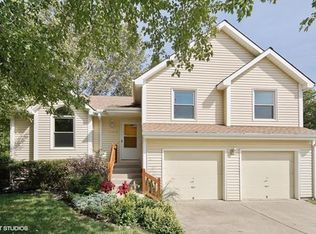 10812 W 76th St, Shawnee, KS 66214