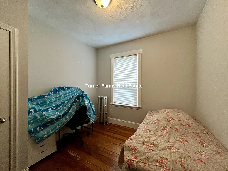 114 Thornton St #3 — Photo 6