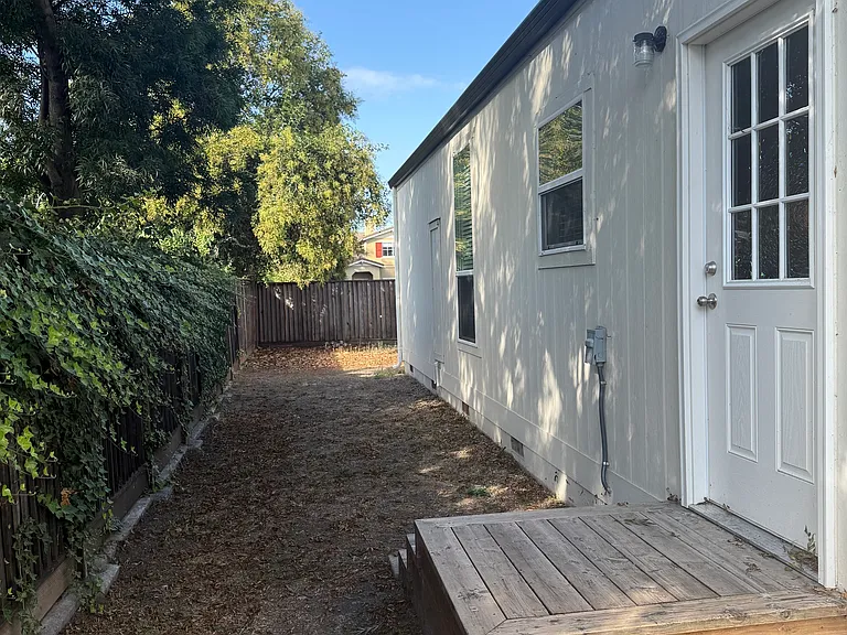 Private/secure yard just for you.