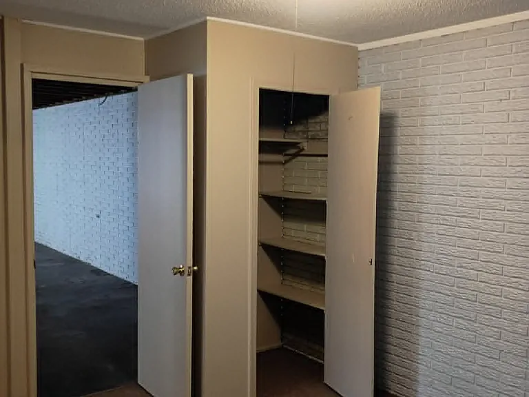 2710 NE Park St — Photo 14