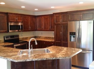 7410 Beechdale Rd, Crestwood, KY 40014