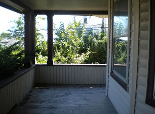 343-345 Ridgefield Ave, Bridgeport, CT 06610