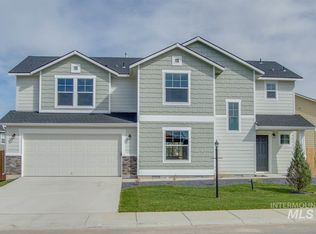 2571 E Snocreek Dr, Eagle, ID 83616