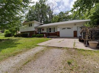 1759 E 1338th Rd, Lawrence, KS 66044