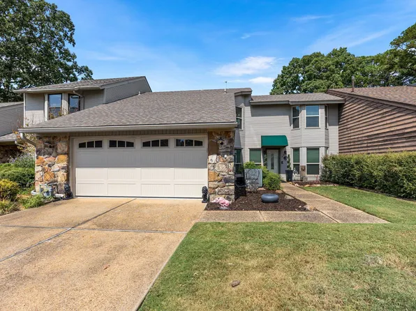 9 Sand Trap Dr, Maumelle, AR 72113