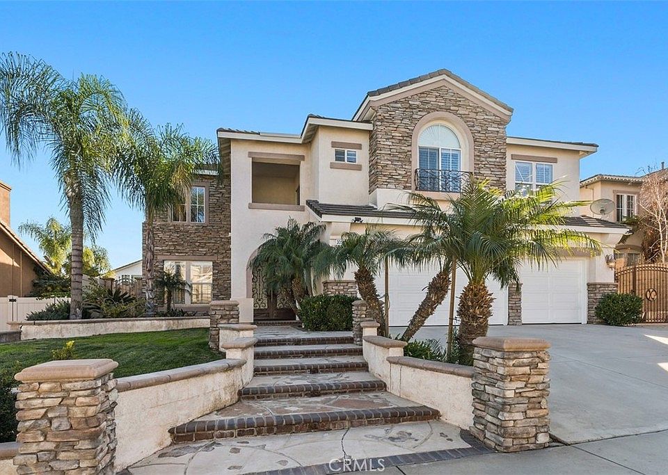 1st image of 3059 Pinehurst Dr