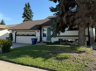 329 Rossmo Rd, Saskatoon, SK S7N2W9
