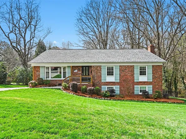 3832 Blowing Rock Way, Charlotte, NC 28210