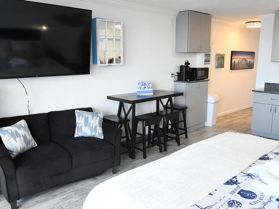 701 S Atlantic Ave #6-ID1698285P