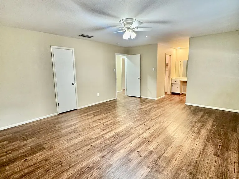 5122 Moultrie Dr — Photo 24