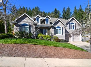 818 S 67th St, Springfield, OR 97478