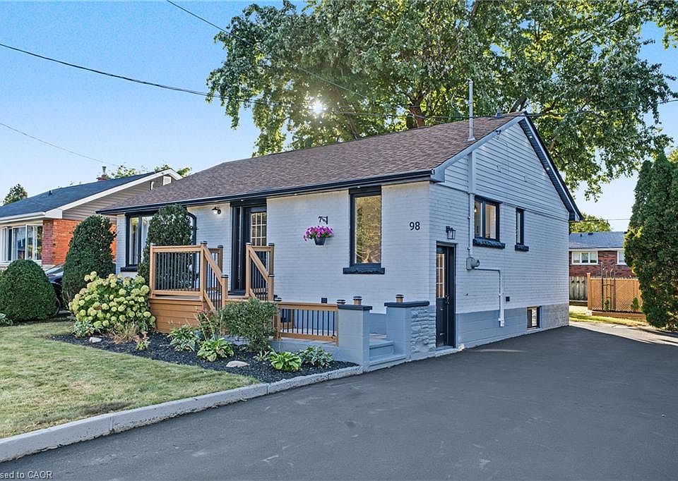 1st image of 98 Wise Cres
