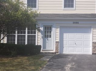 2086 Muirfield Cir #1, Elgin, IL 60123