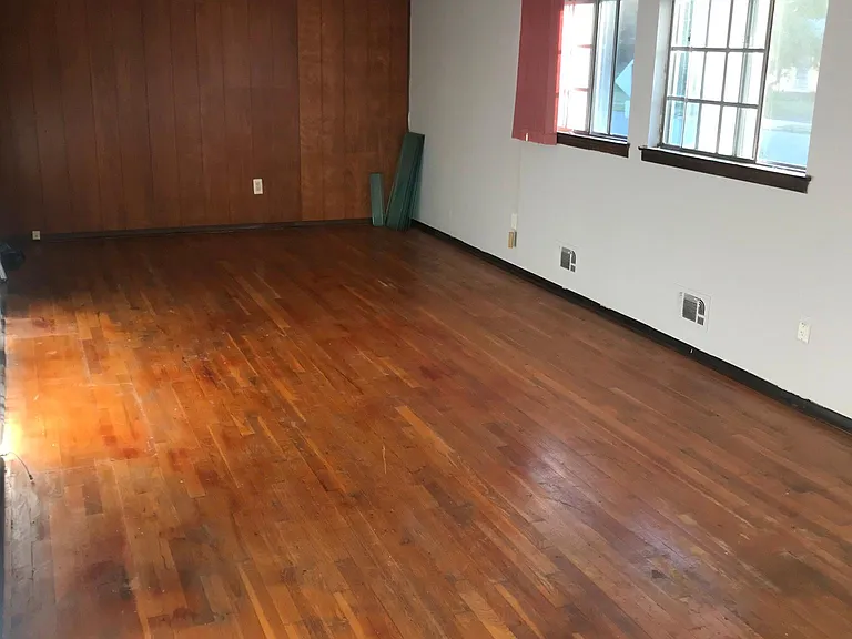 62 Western Dr — Photo 3