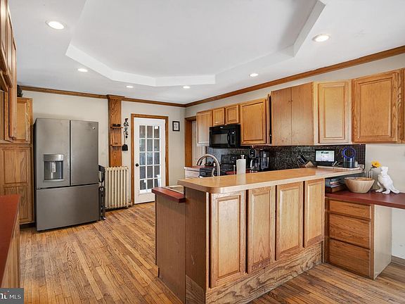 4th image of 1303 Okiola Ave