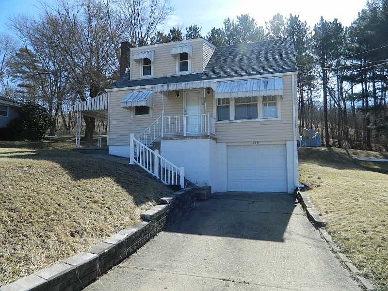 1st image of 154 McVey St