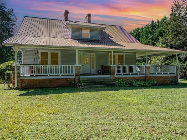 160 Vaden Rd, Reidsville, NC 27320